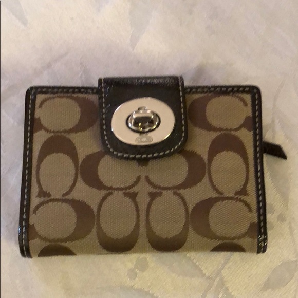 Coach Handbags - COACH wallet